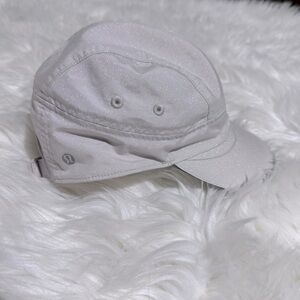 Lululemon off white sparkle running hat OS